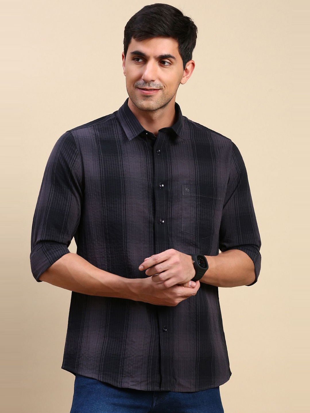 

Classic Polo Men India Slim Fit Spread Collar Checked Cotton Casual Shirt, Grey