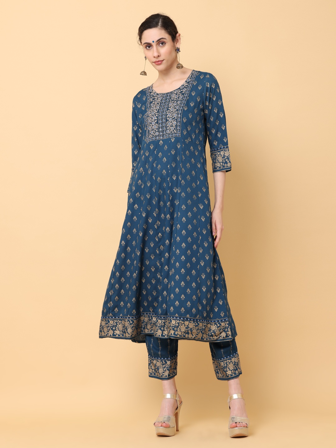 

HERE&NOW Floral Printed Round Neck Anarkali Thread Work Kurta With Palazzos And Dupatta, Teal