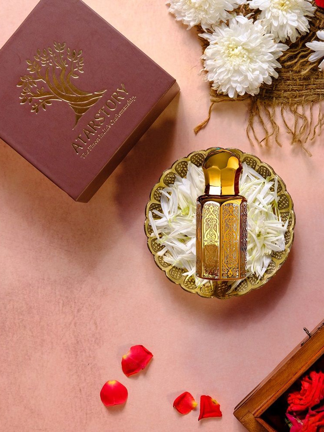 

ATARSTORY Set Of 2 White Oudh & Rosa Luxure Long Lasting Herbal Alcohol Free Attar 12 ml, Gold