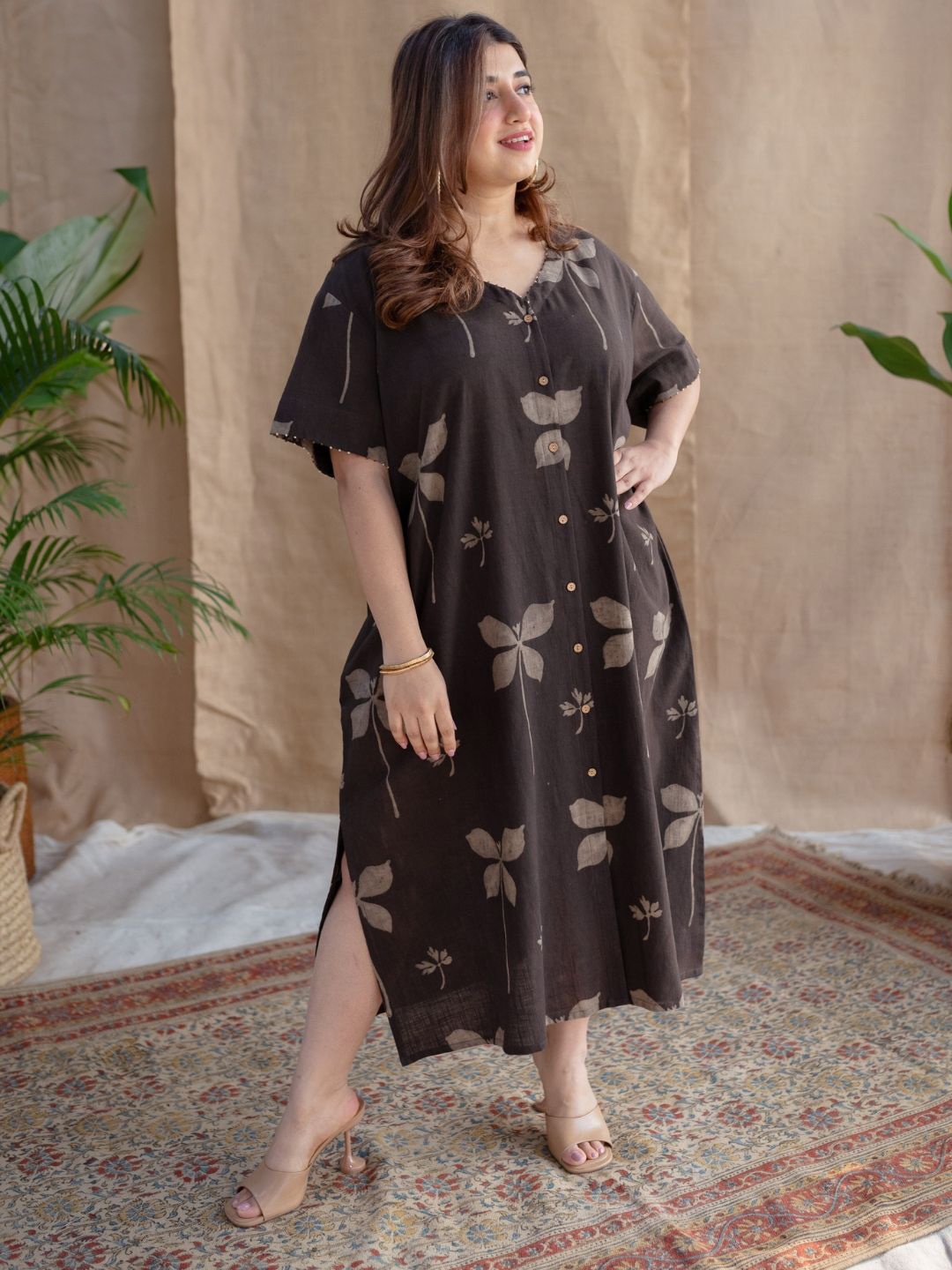 

THE INDIAN ETHNIC CO Floral Embroidered Flared Sleeve A-Line Midi Dress, Charcoal