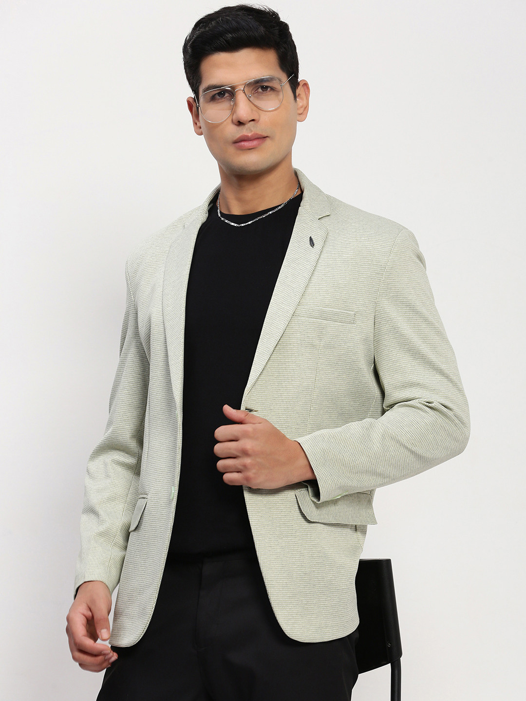 

SHOWOFF Self-Design Cotton Slim-Fit Single-Breasted Blazer, Green