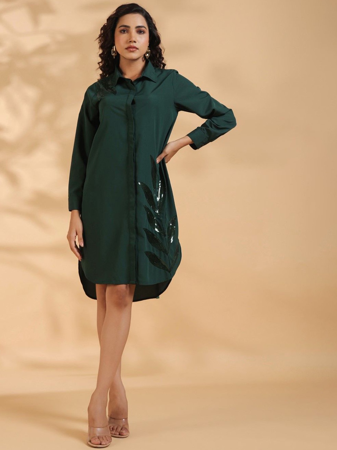

AUTUMN LANE Tracy Pine Embellished Sequined Knee Length Dress, Green
