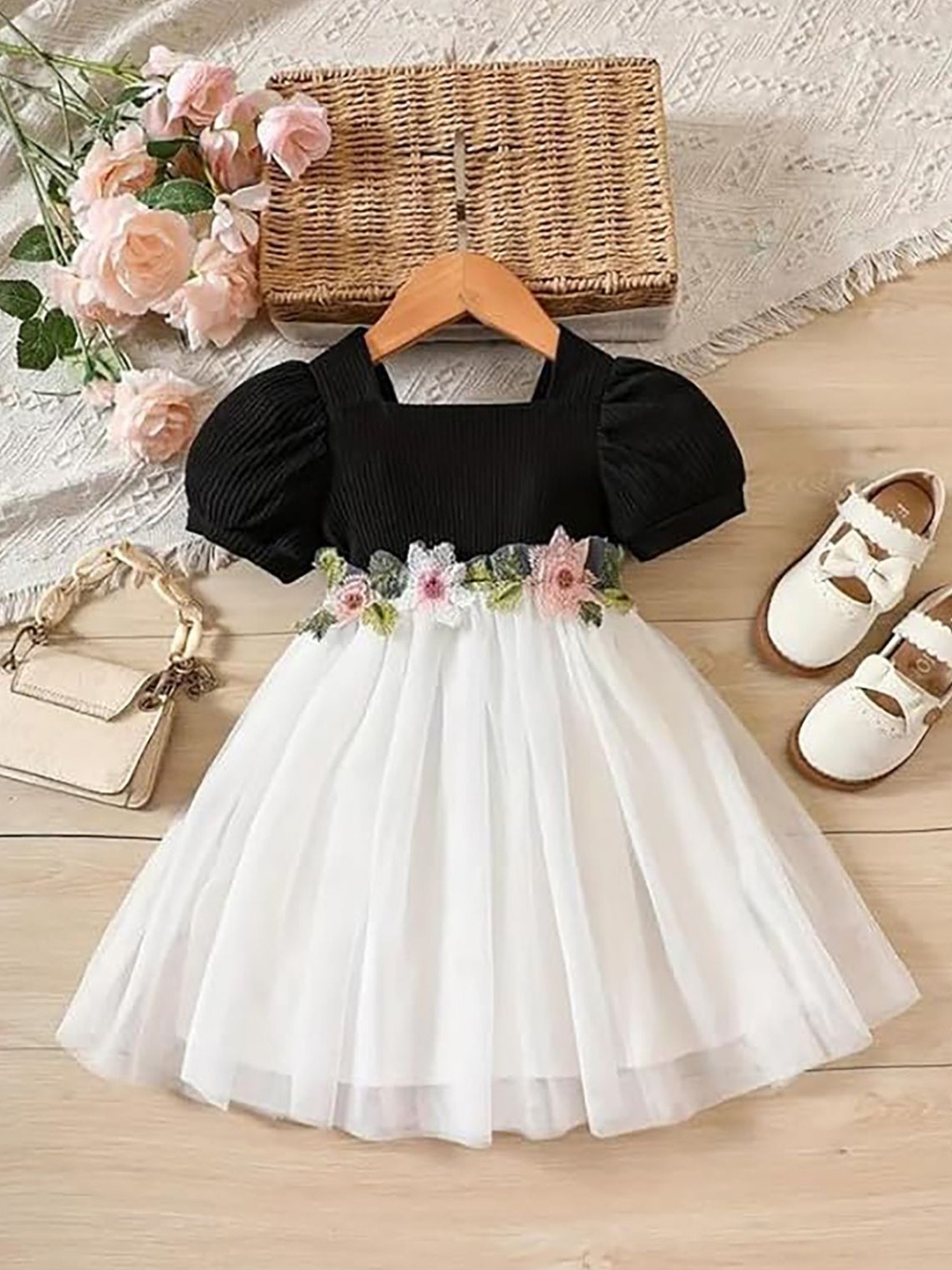

Pamberston Girls Floral Applique Detailed Puff Sleeve Fit & Flare Dress, Black