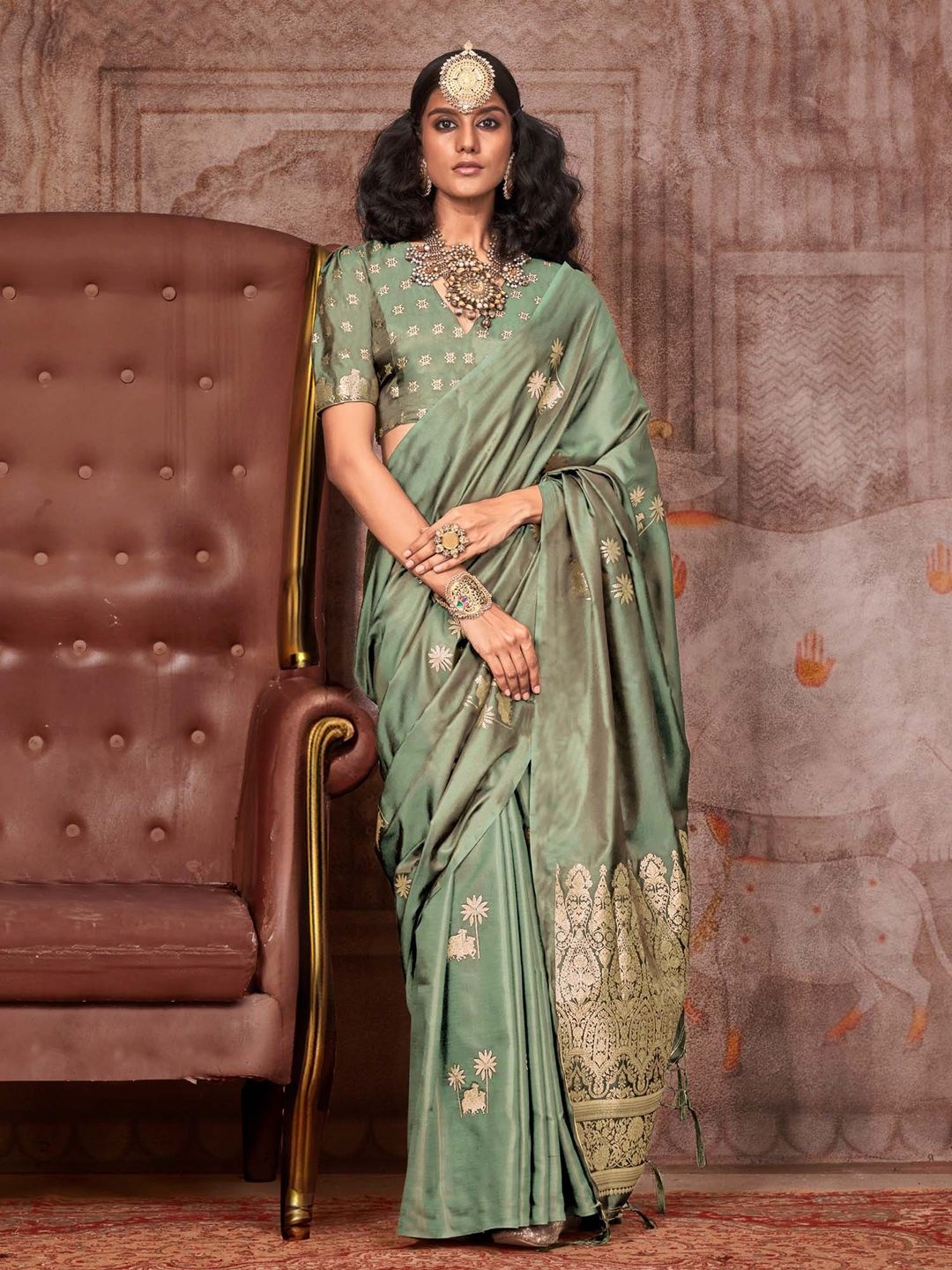 

Mitera Woven Design Satin Gadwal Saree, Green