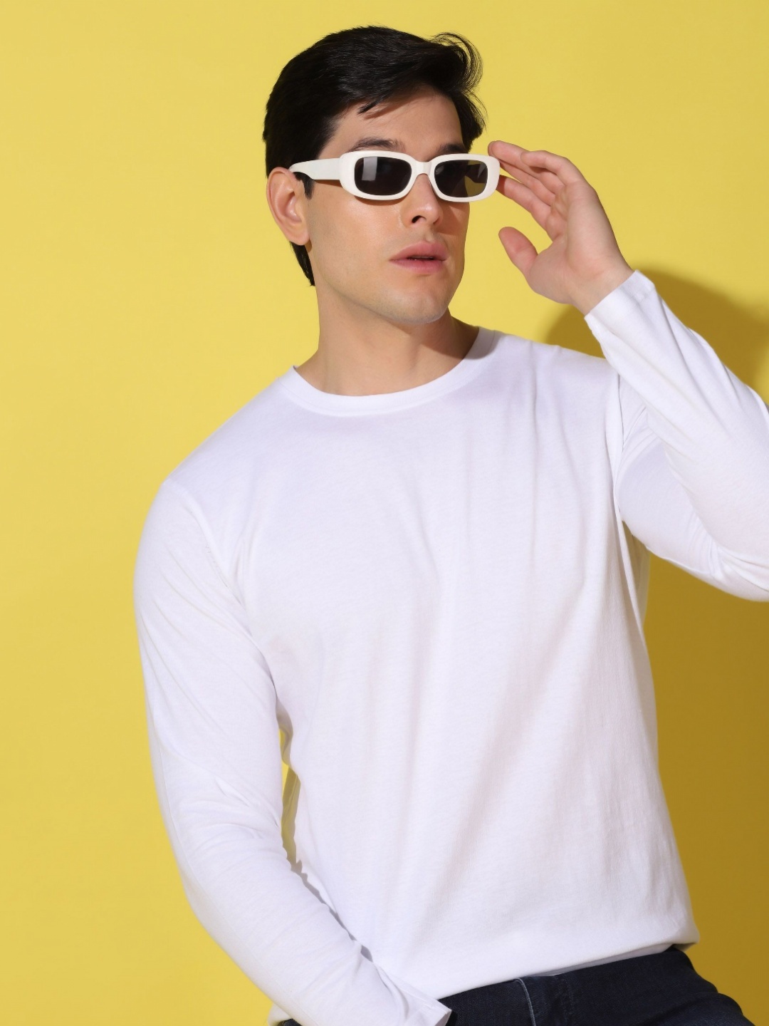 

WOOSTRO Men Solid Round Neck Cotton Slim Fit T-shirt, White