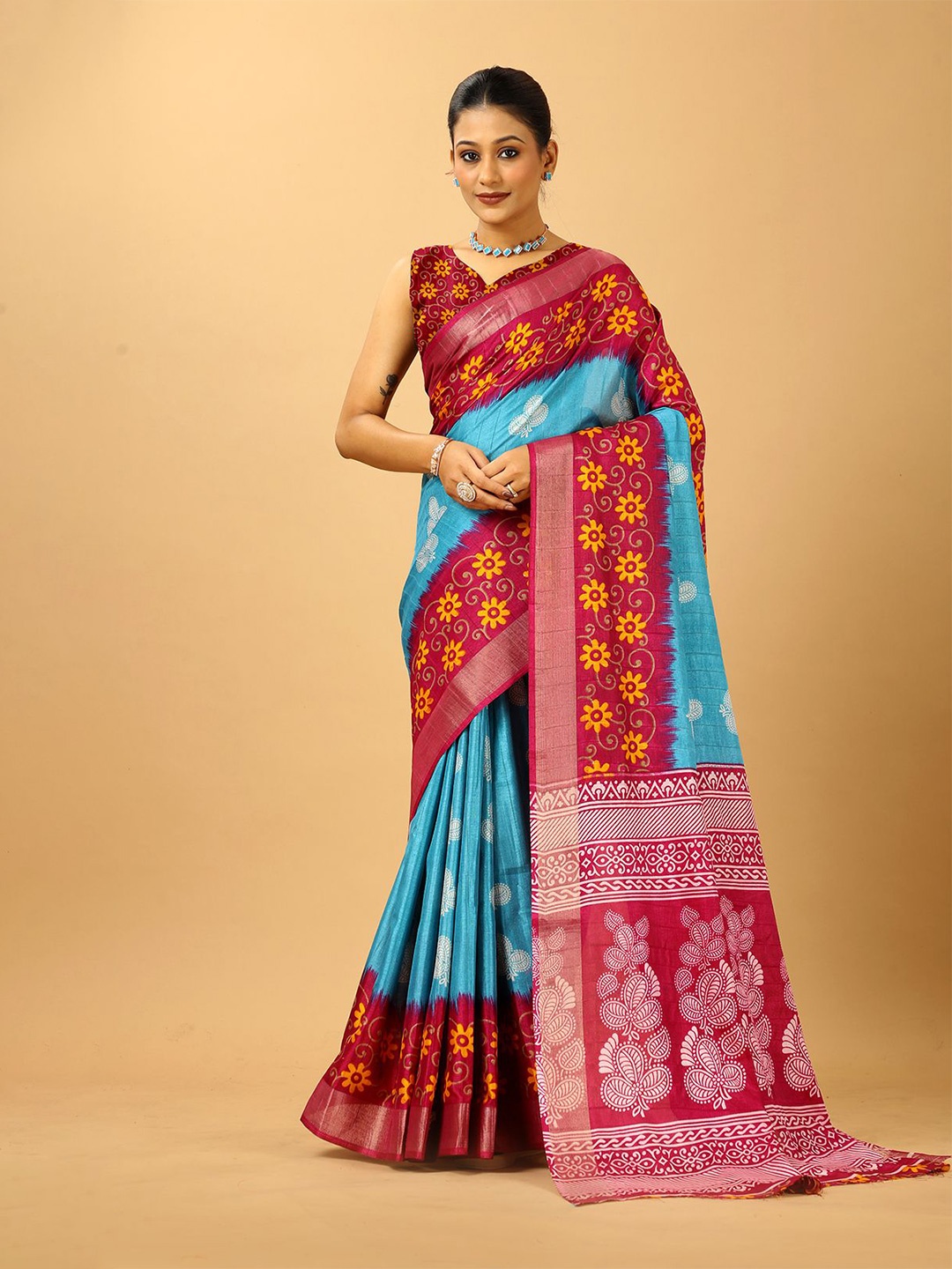 

A.V.M. SILK MILLS Floral Printed Zari Saree, Blue