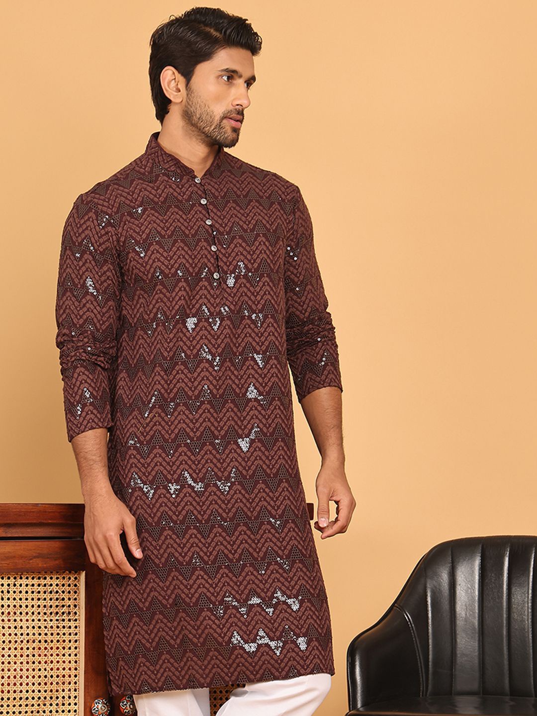 

Jompers Chevron Printed Sequinned Straight Kurta, Coffee brown