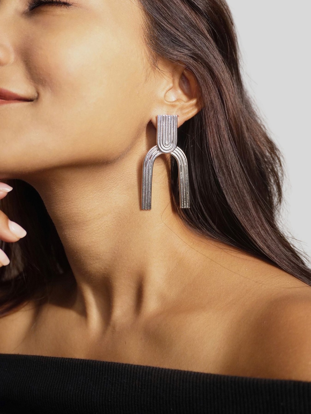 

House of Pehr Silver Plated Contemporary Drop Earrings