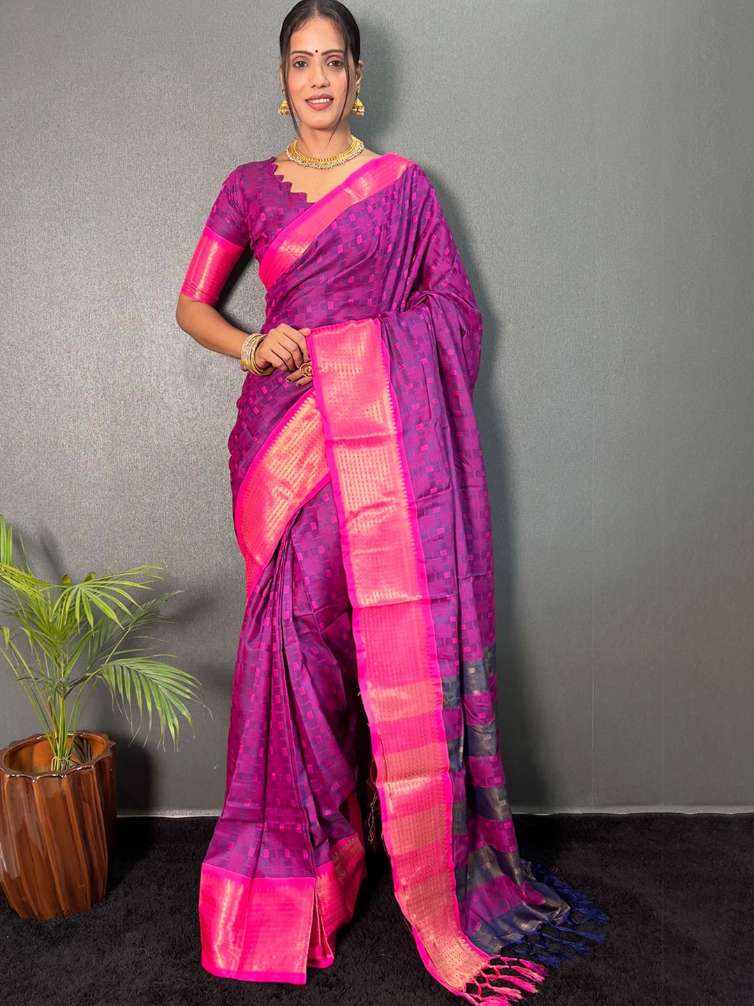 

DIVASTRI Woven Design Zari Ready to Wear Mysore Silk Saree, Purple