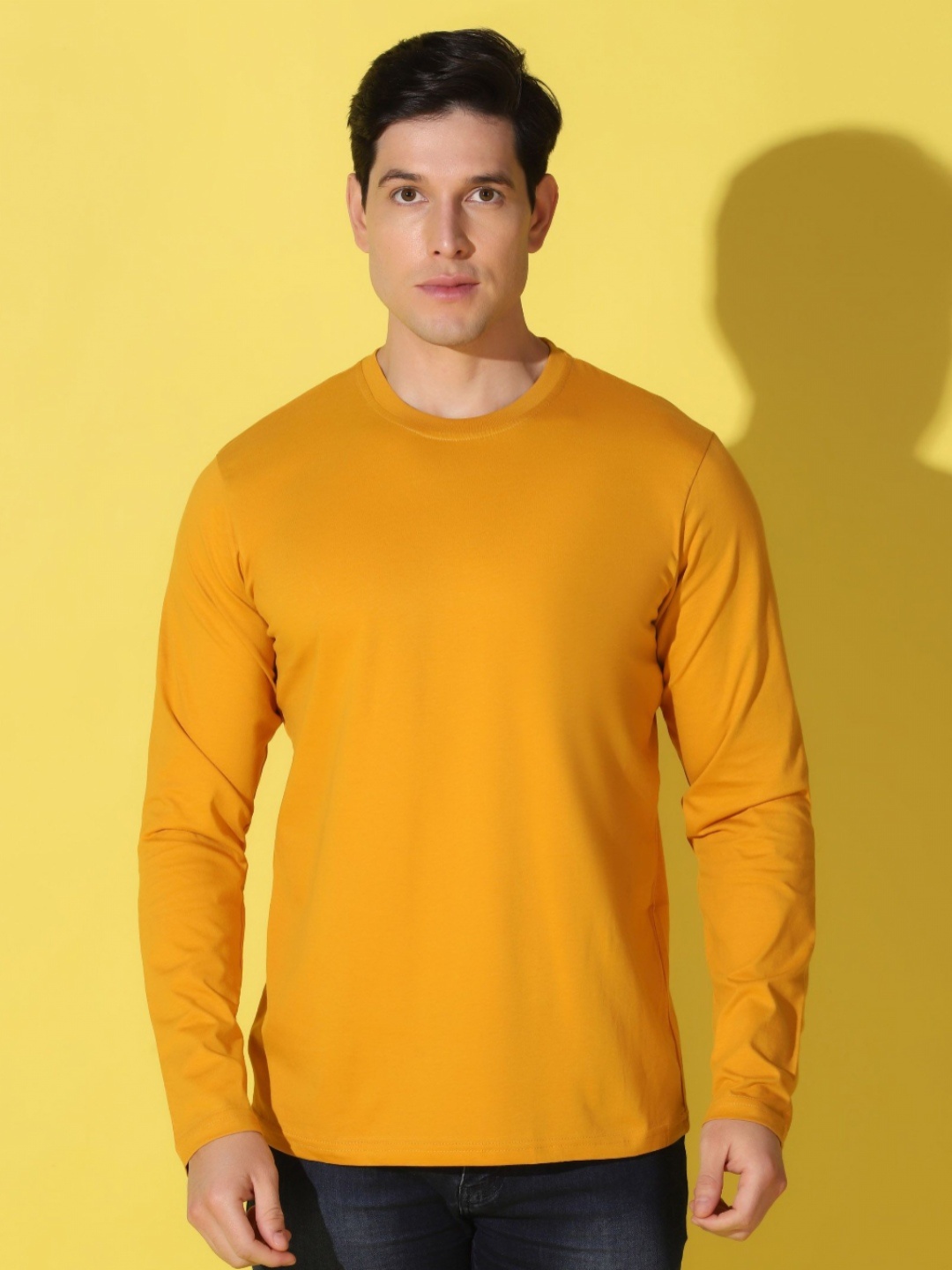 

WOOSTRO Men Solid Round Neck Cotton Slim Fit T-shirt, Mustard