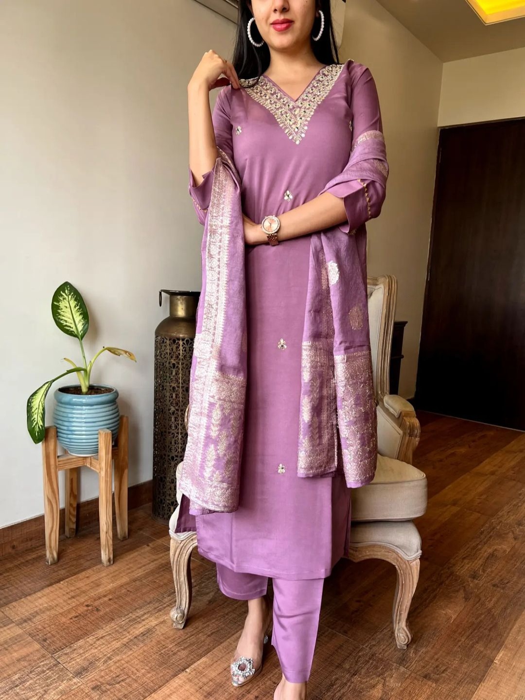 

KALINI Floral Embroidered Zari Work V-Neck Straight Kurta With Trousers & Dupatta, Purple