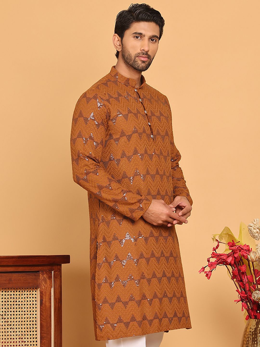 

Jompers Men Geometric Embroidered Sequinned Kurta, Mustard