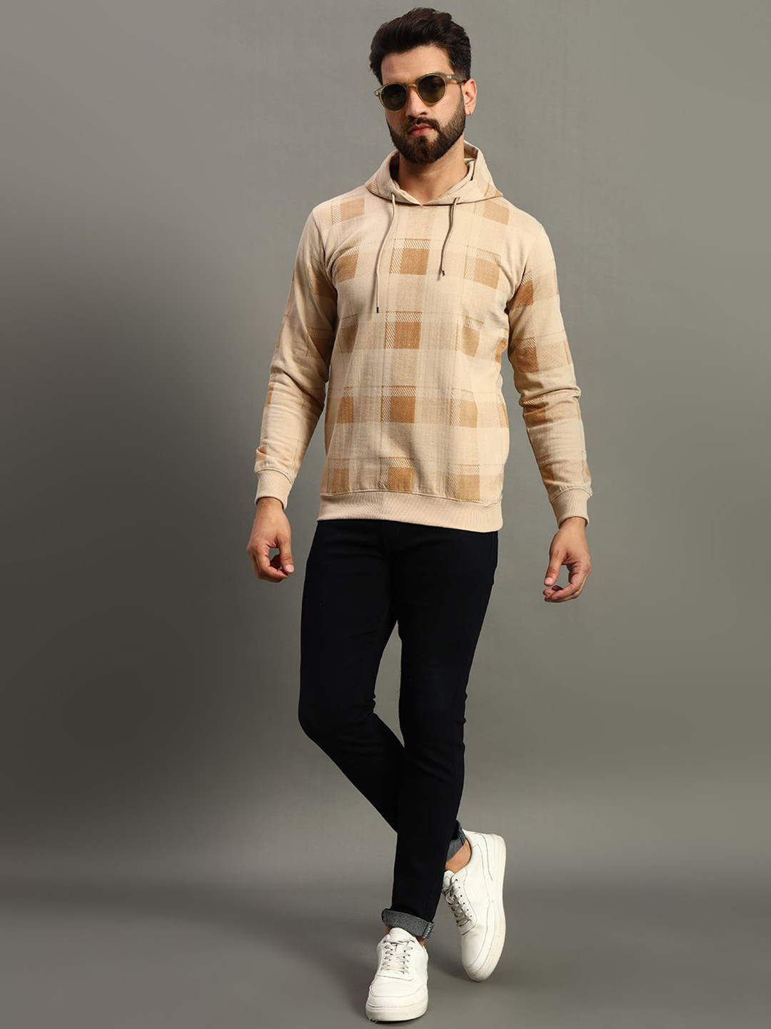 

HUSHBUCKS Men Checked Hooded Sweatshirt, Beige