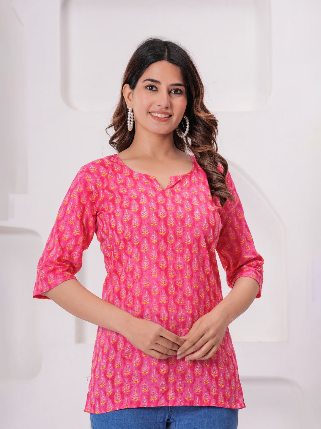 

JAIPUR KURTI HUB Floral Printed Pure Cotton Kurti, Pink