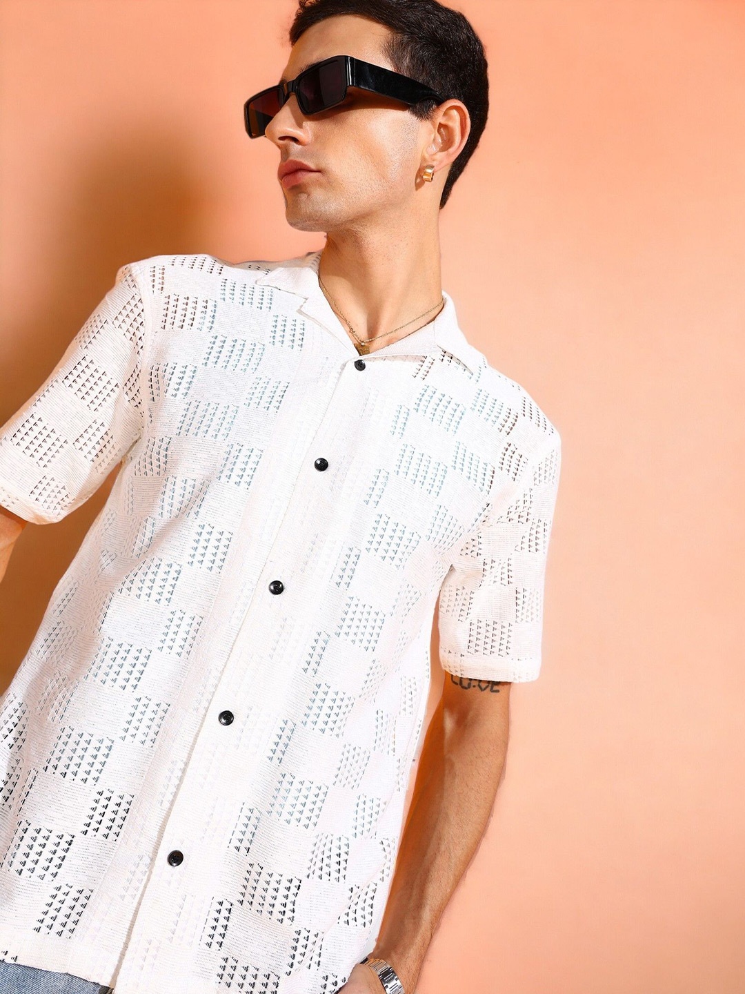 

INDICLUB Men Relaxed Fit Cuban Collar Textured Casual Shirt, White