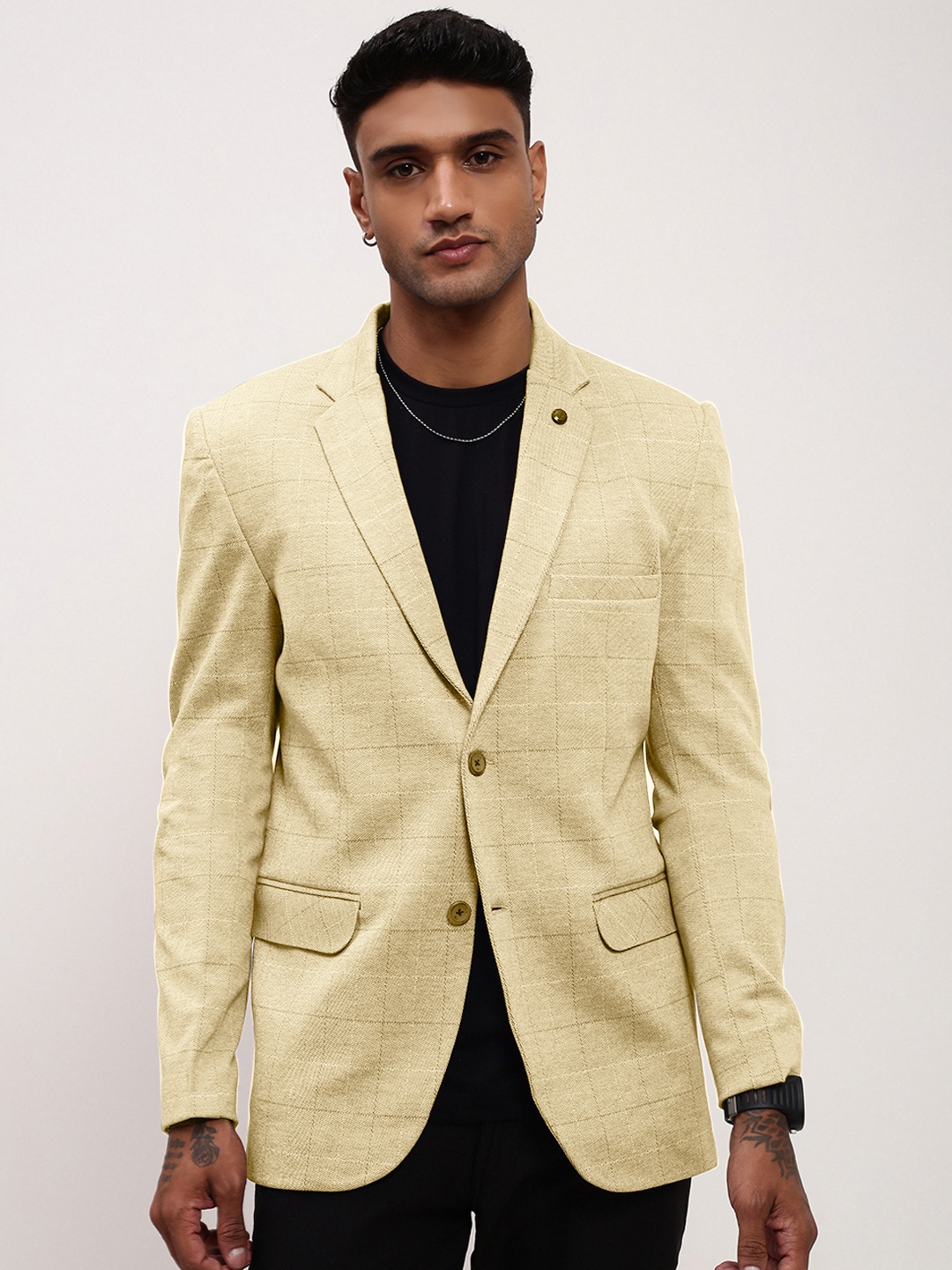 

SHOWOFF Checked Notched Lapel Slim-Fit Cotton Single-Breasted Blazer, Cream