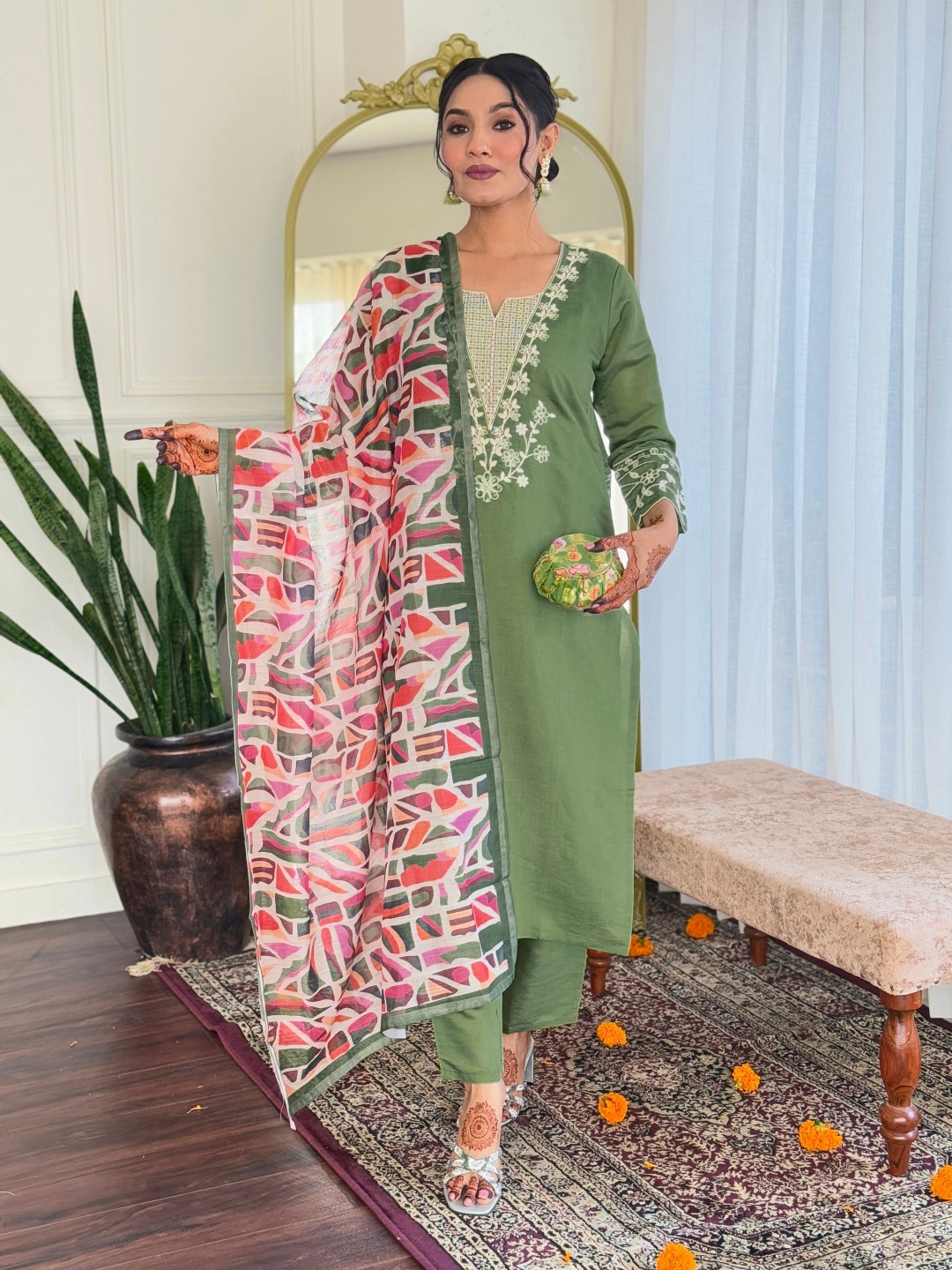 

KALINI Floral Embroidered Sequinned Chanderi Silk Straight Kurta With Trousers And Dupatta, Green