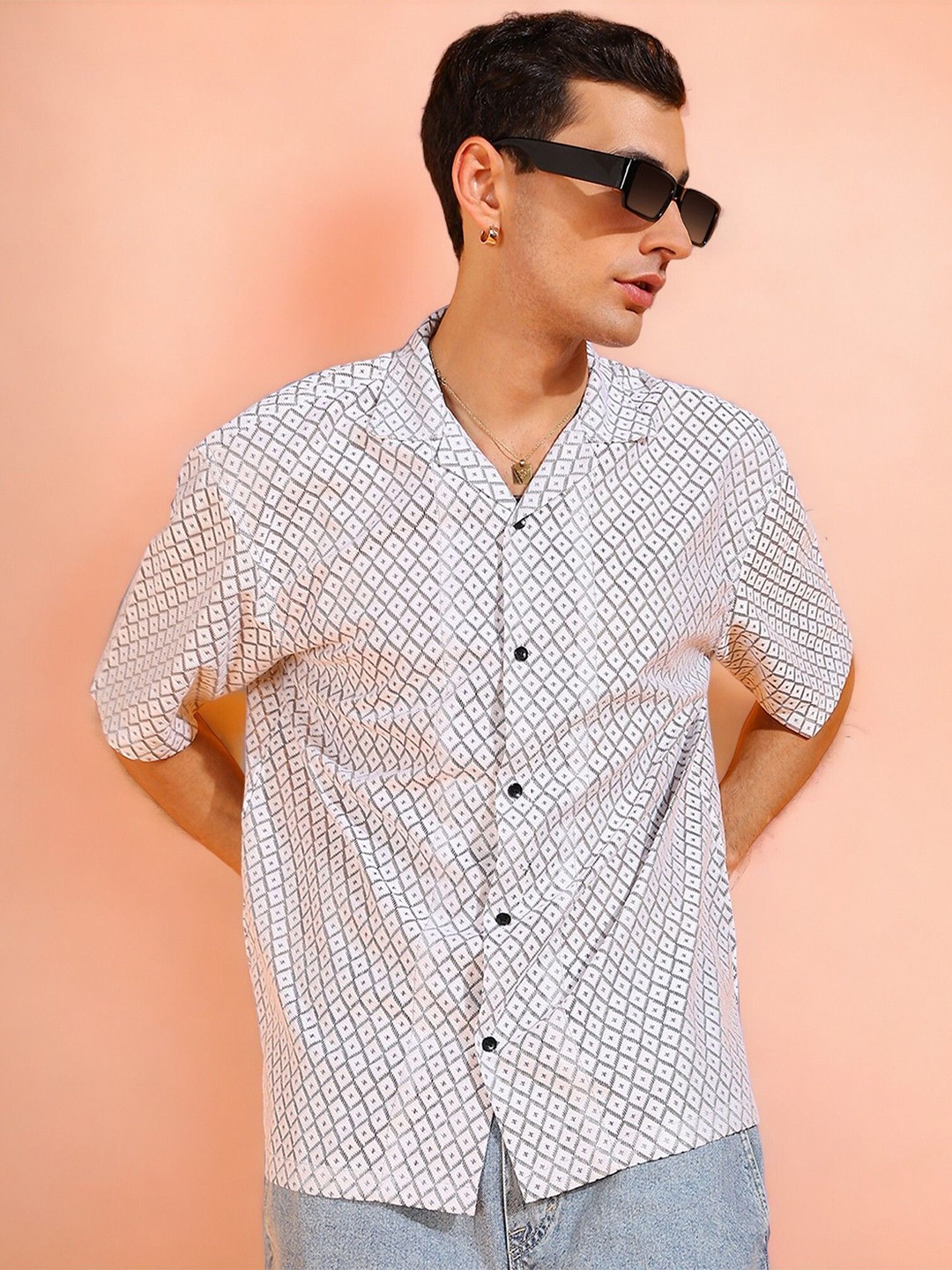 

INDICLUB Men Relaxed Opaque Printed Casual Shirt, Grey