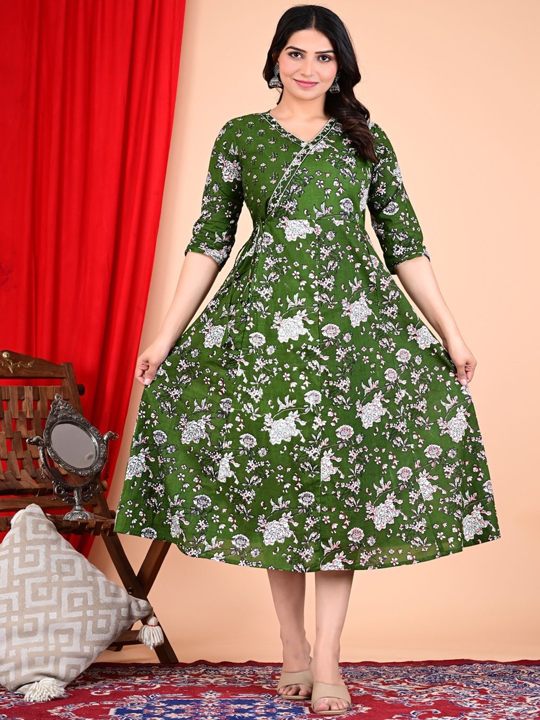 

Divsy Fashion Floral Printed V-Neck Cotton A-Line Ethnic Dress, Green