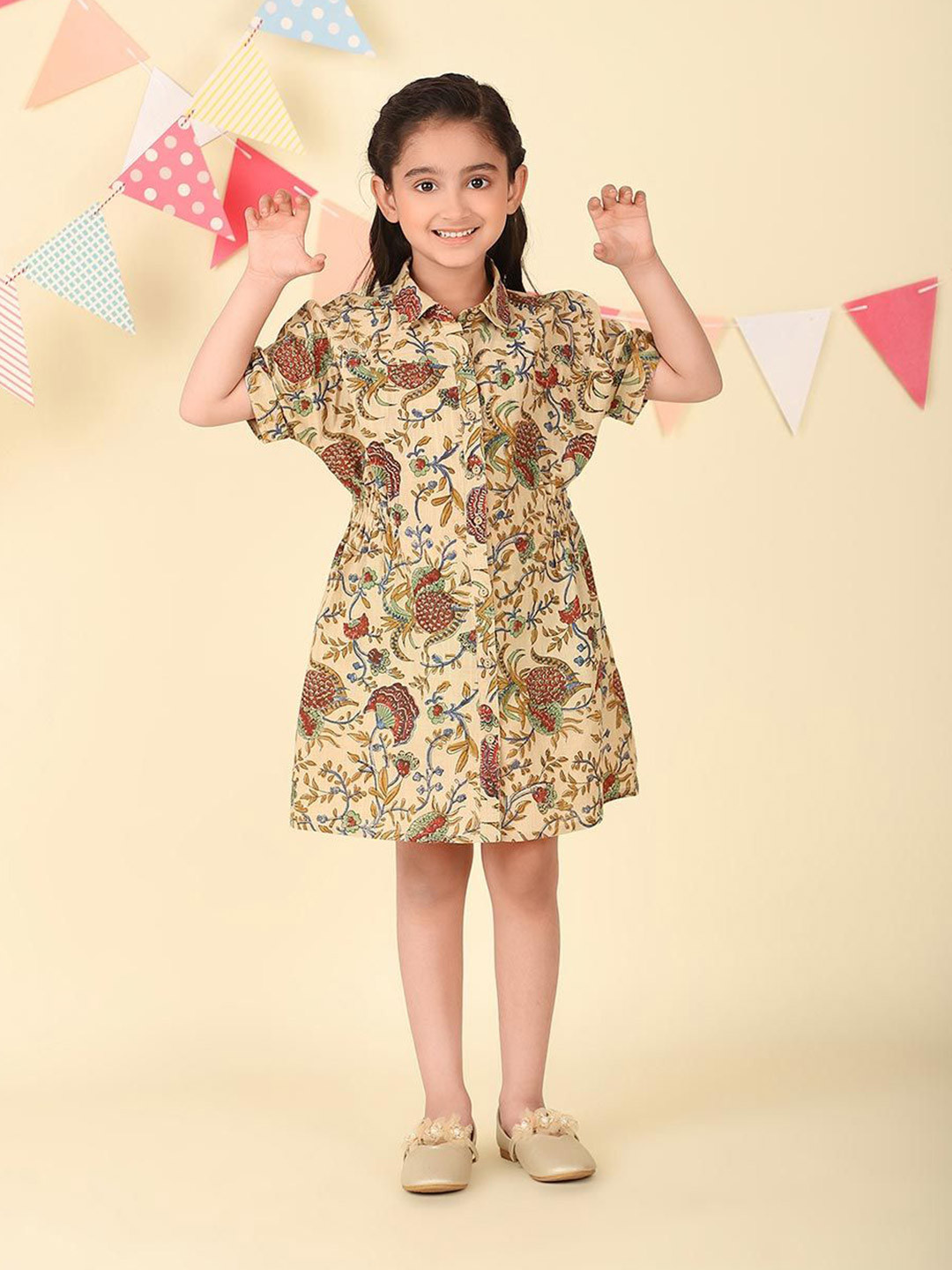 

Fabindia Girl Floral Printed Shirt Knee Length Dress, Beige