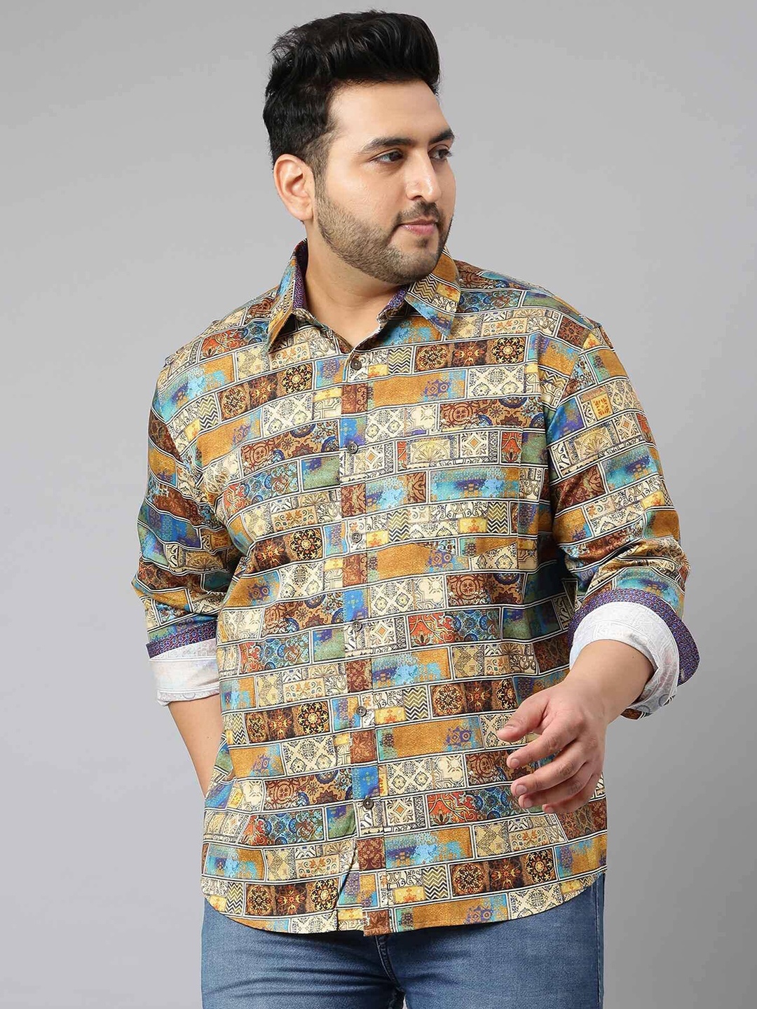 

Guniaa Men Plus Size Spread Collar Floral Printed Cotton Casual Shirt, Brown