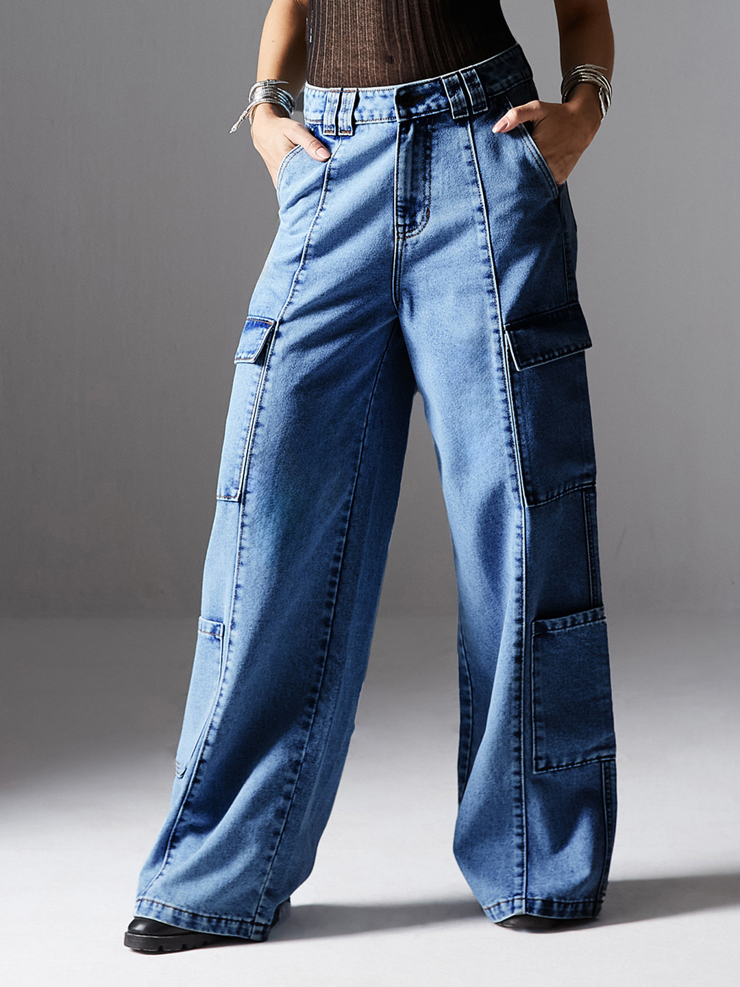 

Miss Chase Women Wide Leg High-Rise Light Fade Jeans, Blue