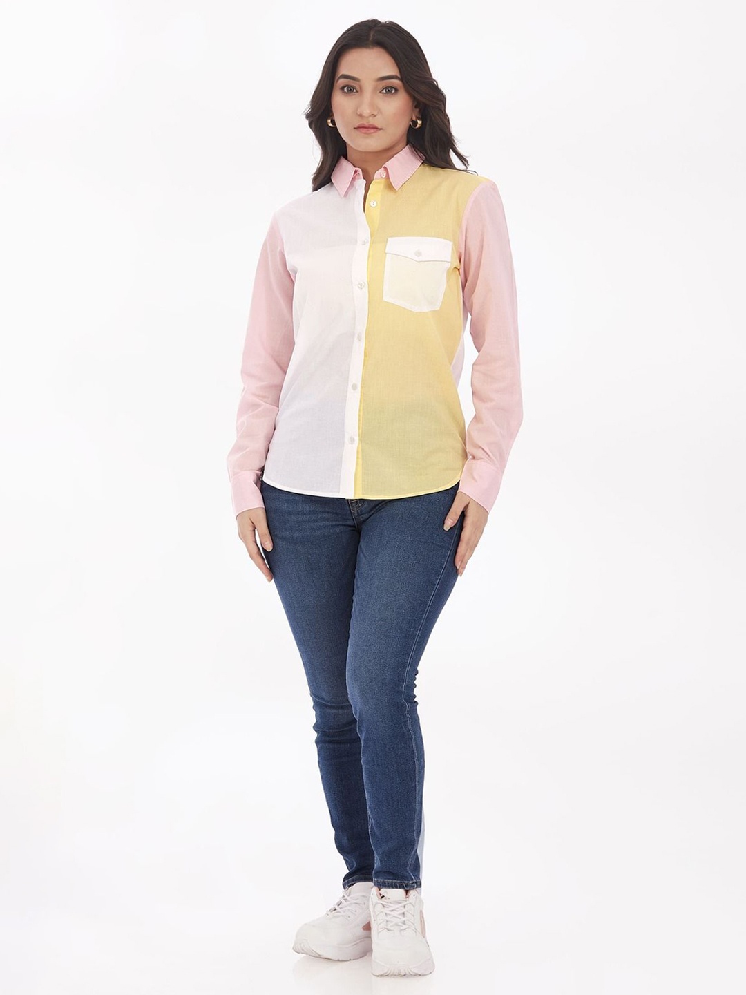 

KAIN Women Spread Collar Colourblocked Cotton Casual Shirt, White