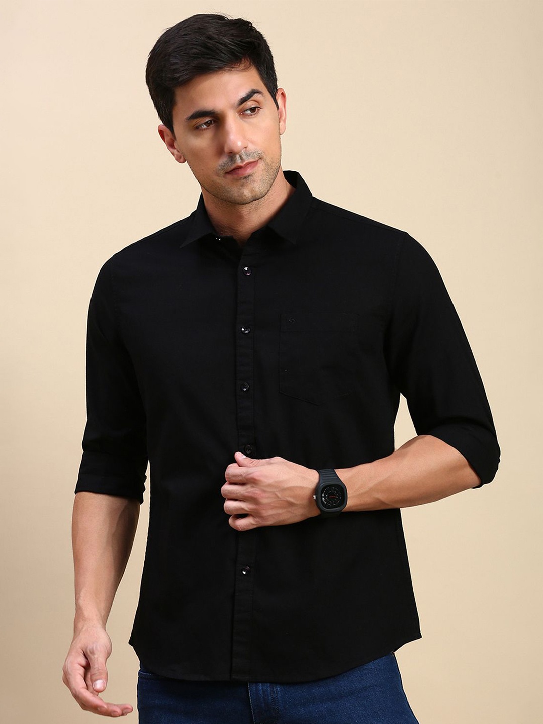 

Classic Polo Men India Slim Fit Spread Collar Solid Cotton Casual Shirt, Black