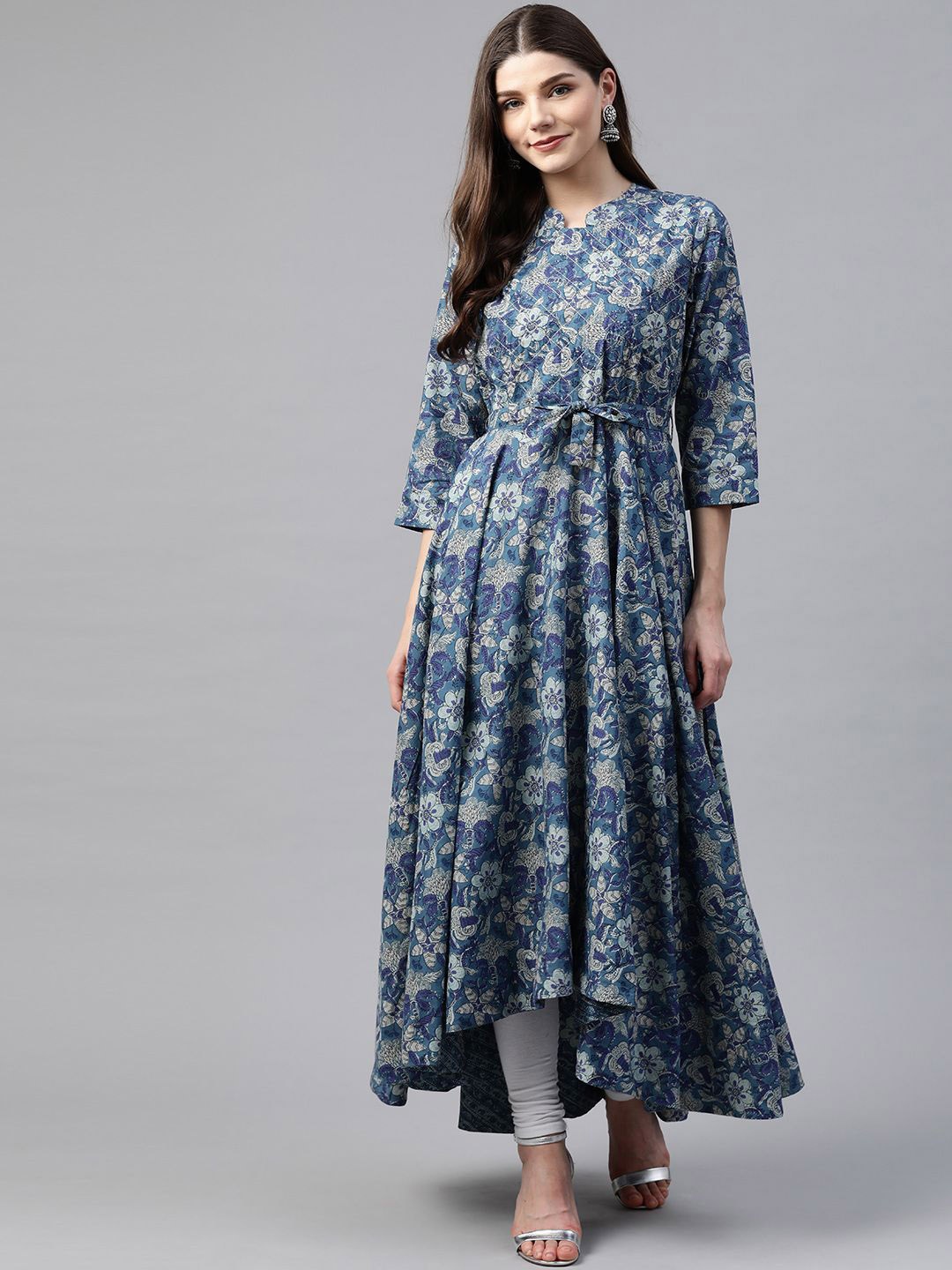 

Chandbaali Women Floral Printed Thread Work Anarkali Kurta, Blue