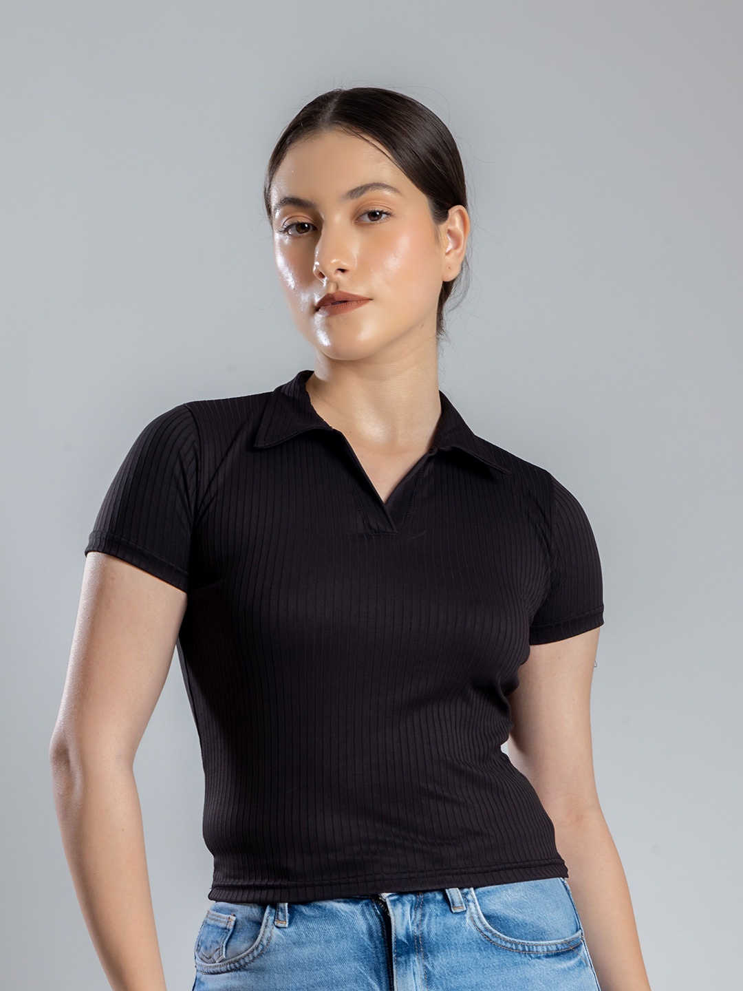 

PYR8 Shirt Collar Ribbed Detailed Cotton Crop Top, Black