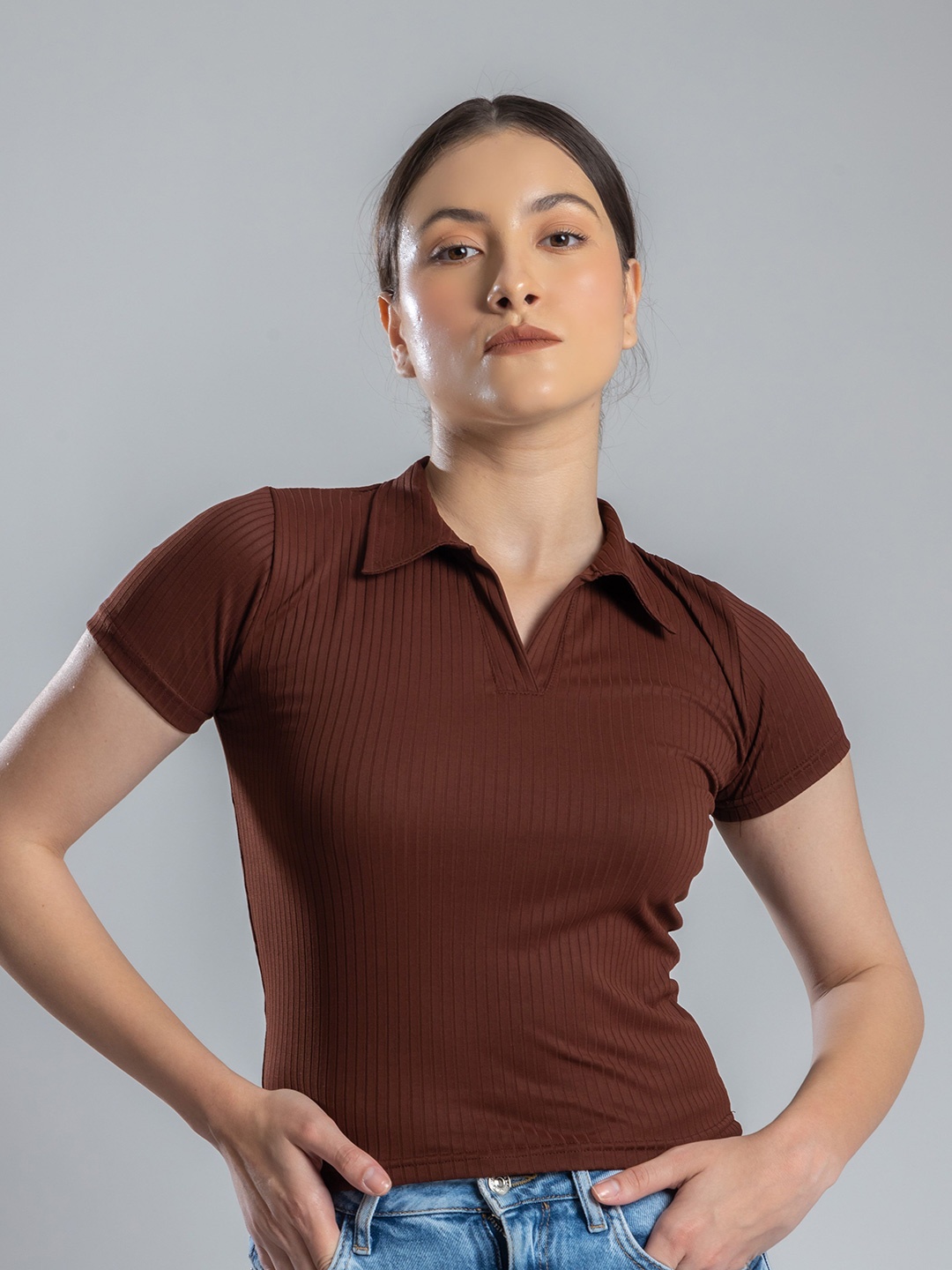 

PYR8 Women Striped Crop Top, Brown