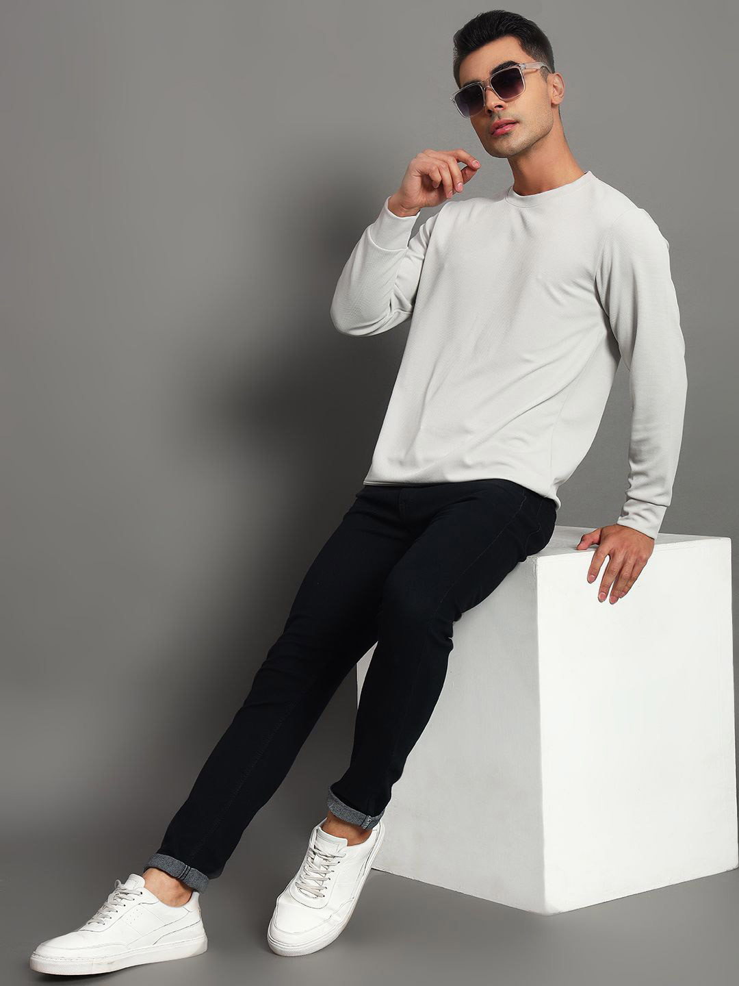 

SIMPLE SOLUTION Men Pullover Sweatshirt, Grey melange
