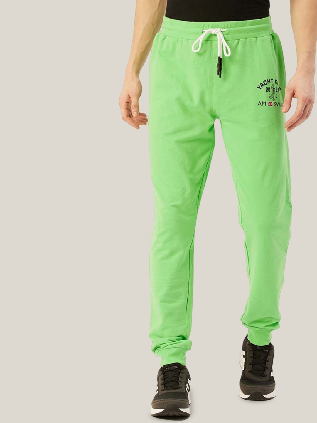 

AMSWAN Men Printed Cotton Mid-Rise Joggers, Lime green