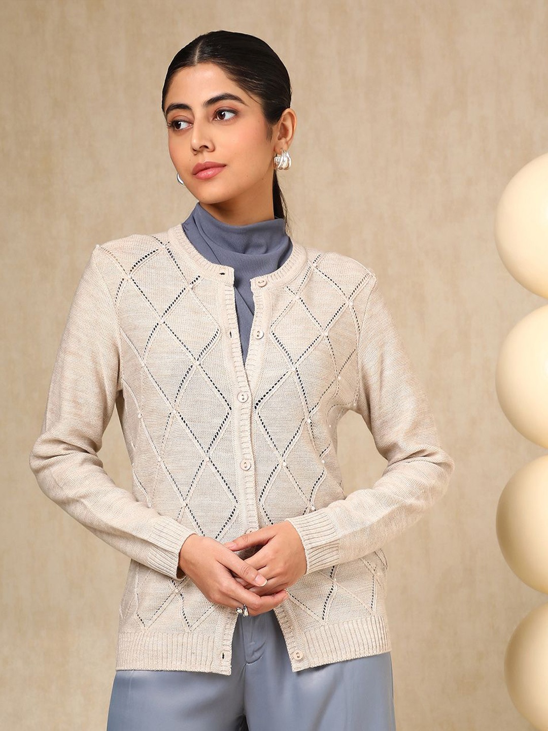 

Soch Women Cardigan, Off white