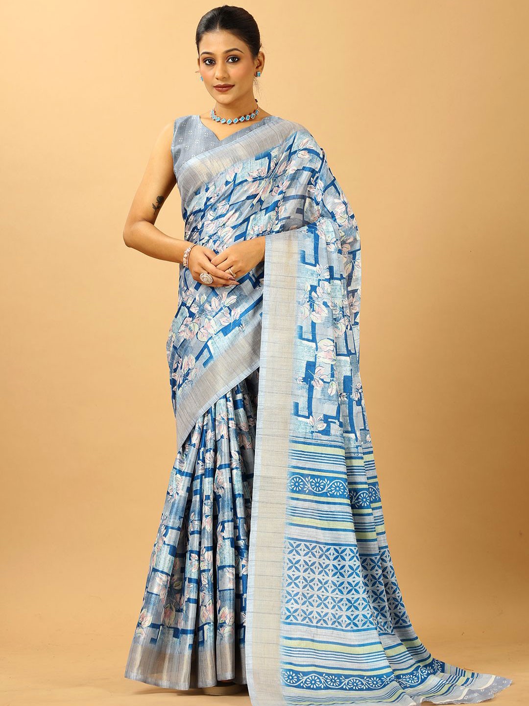 

NIRMAL CREATION Floral Printed Saree With Blouse Piece, Blue