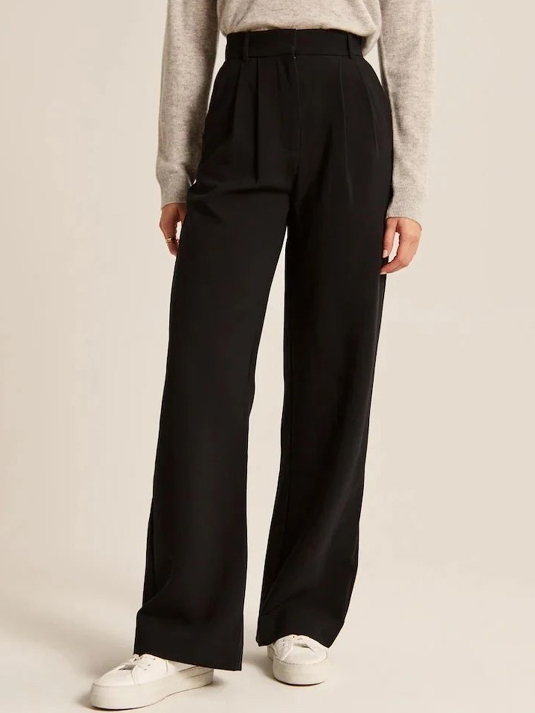 

FNOCKS Women Straight Fit High-Rise Trousers, Black