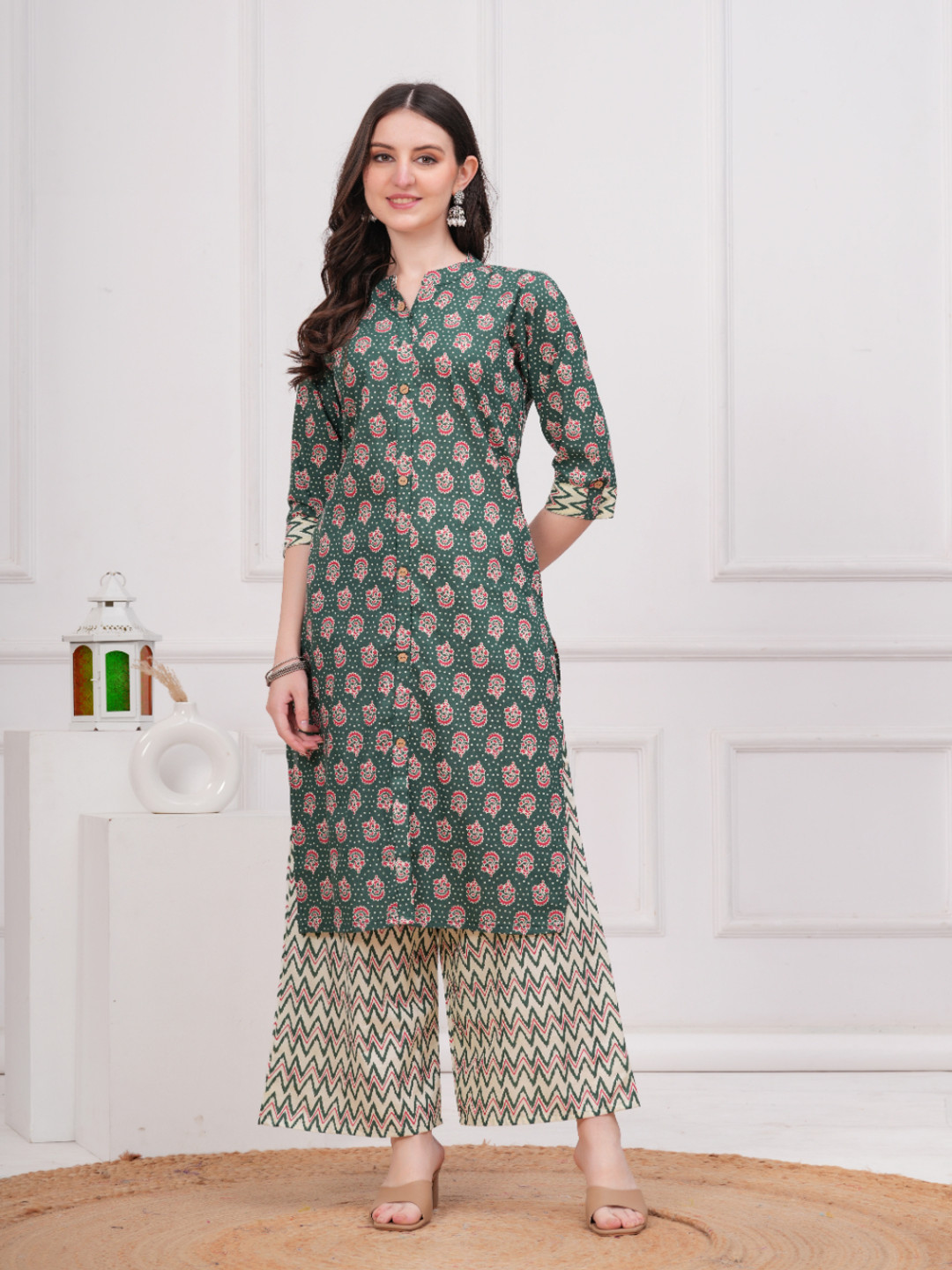

JC4U Floral Printed Mandarin Collar Kurta With Palazzos, Green