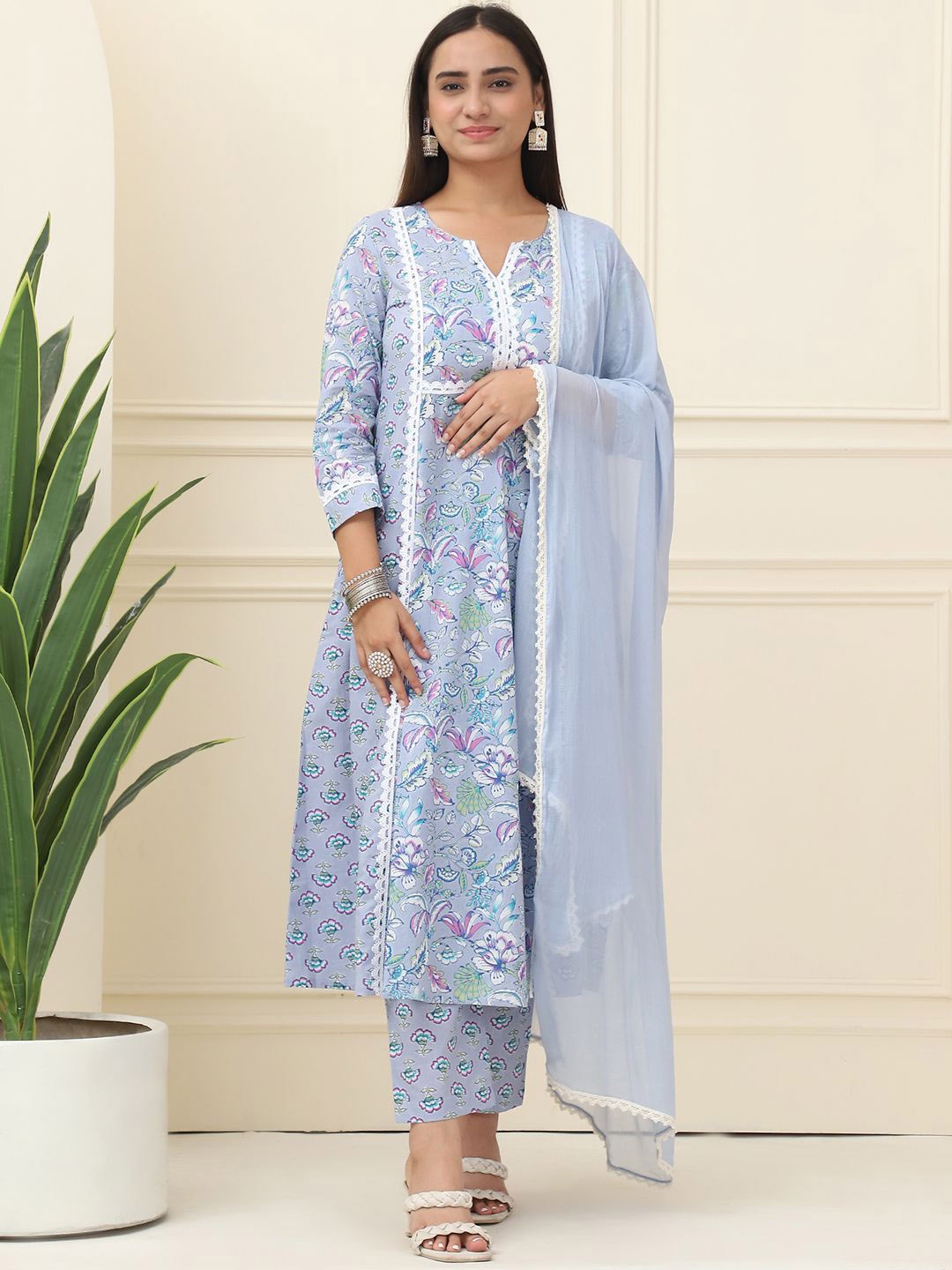 

Feel Clath Floral Printed Thread Work Notch Nect Pure Cotton Kurta With Trousers & Dupatta, Lavender