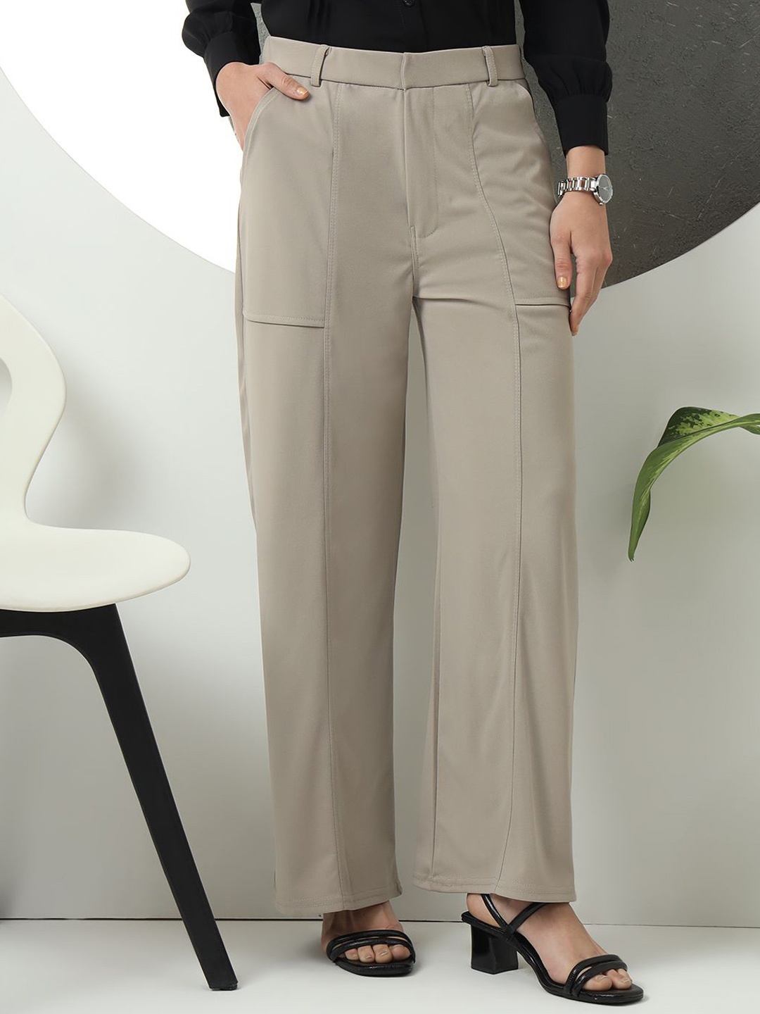 

FITHUB Women High-Rise Trousers, Beige