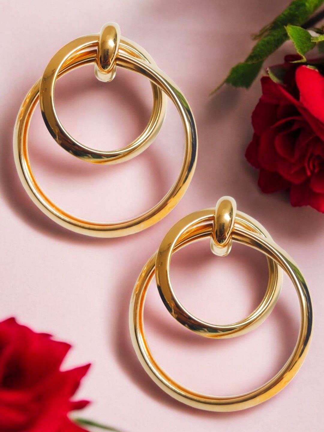 

OOMPH Geometric Shaped Studs, Gold