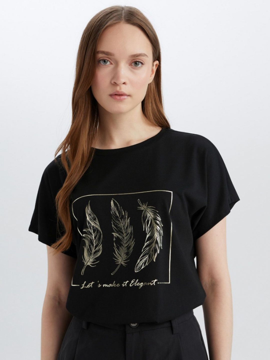 

DeFacto Women Graphic Printed Round Neck T-shirt, Black