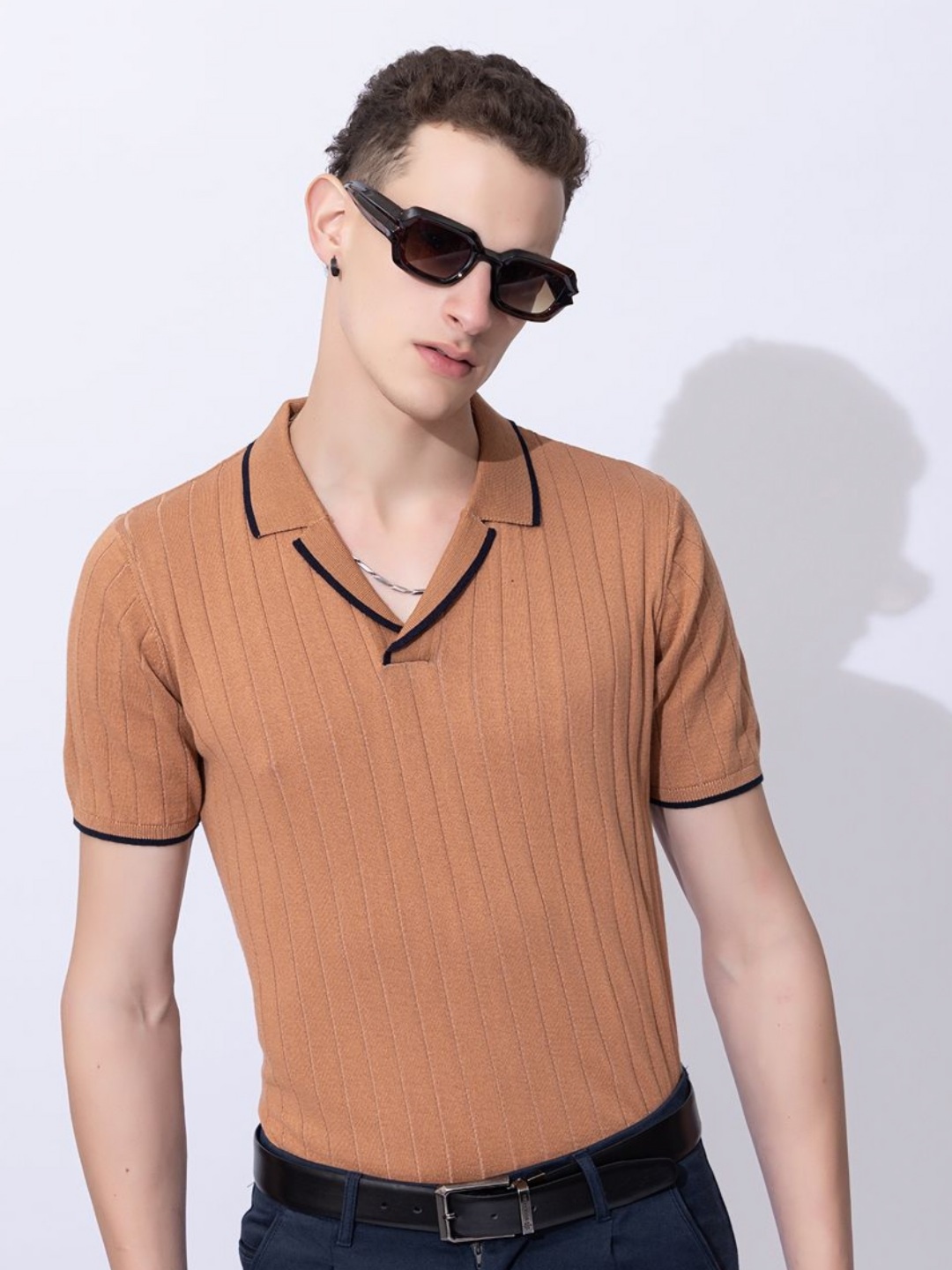 

ARMISTO Men Self Design Polo Collar Cotton T-shirt, Brown