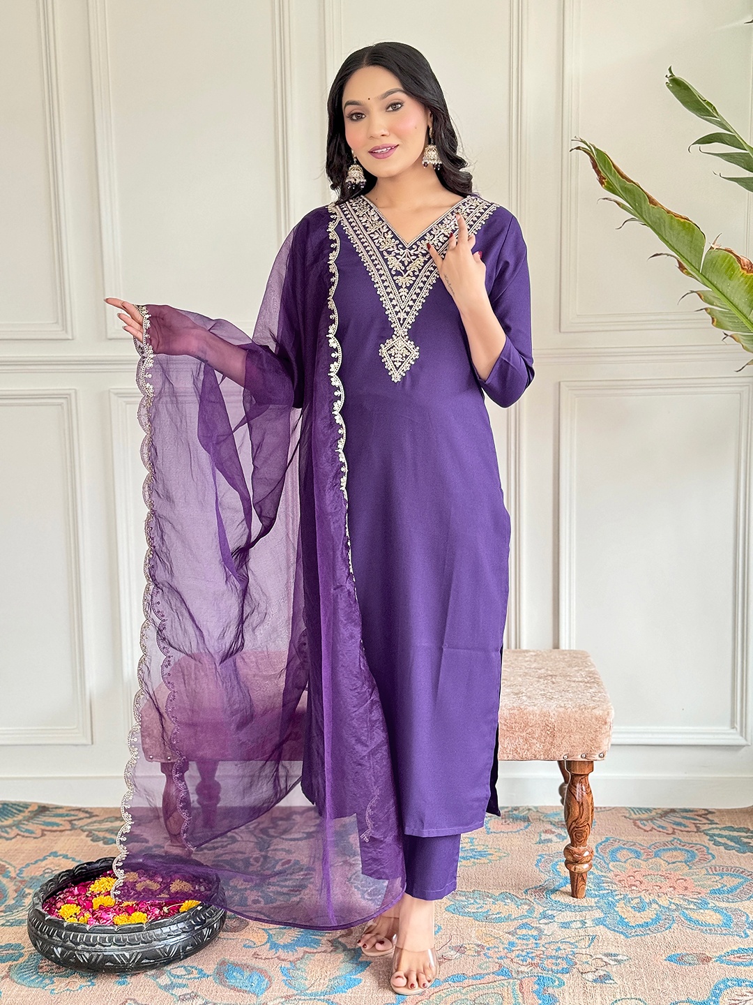 

JAPNAAM Floral Embroidered V Neck Kurta With Trousers & Dupatta, Violet