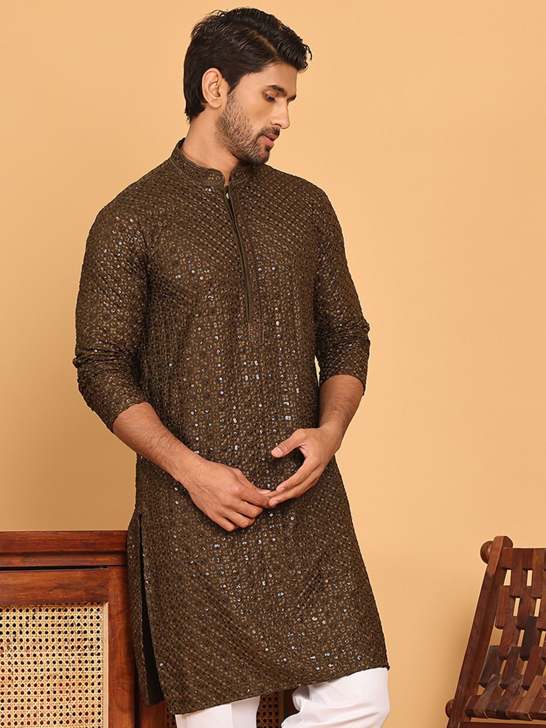 

Jompers Sequinned Mandarin Collar Straight Kurta, Brown