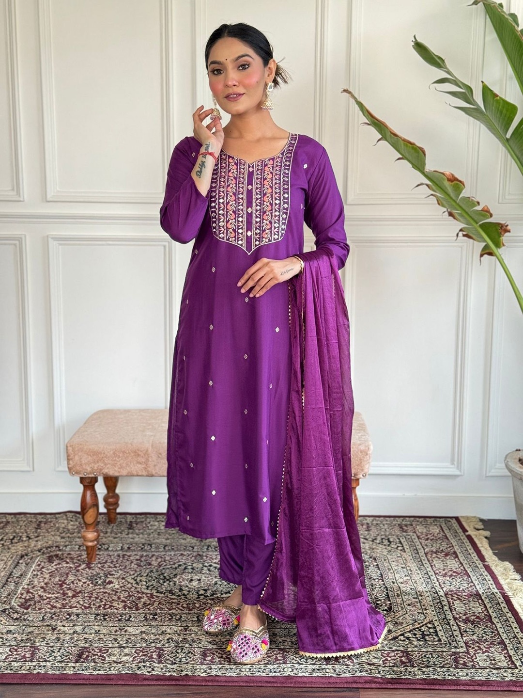 

ODETTE Floral Embroidered Mirror Work Straight Kurta with Trousers & Dupatta, Purple