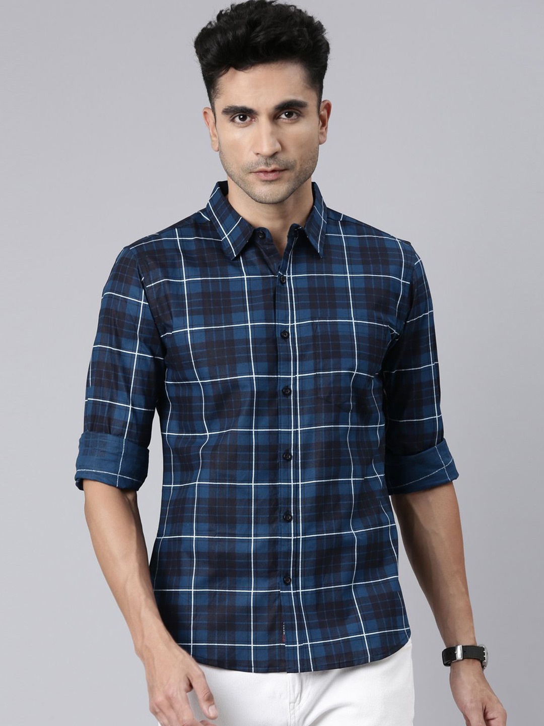 

Metronaut Men Spread Collar Tartan Checked Cotton Casual Shirt, Navy blue
