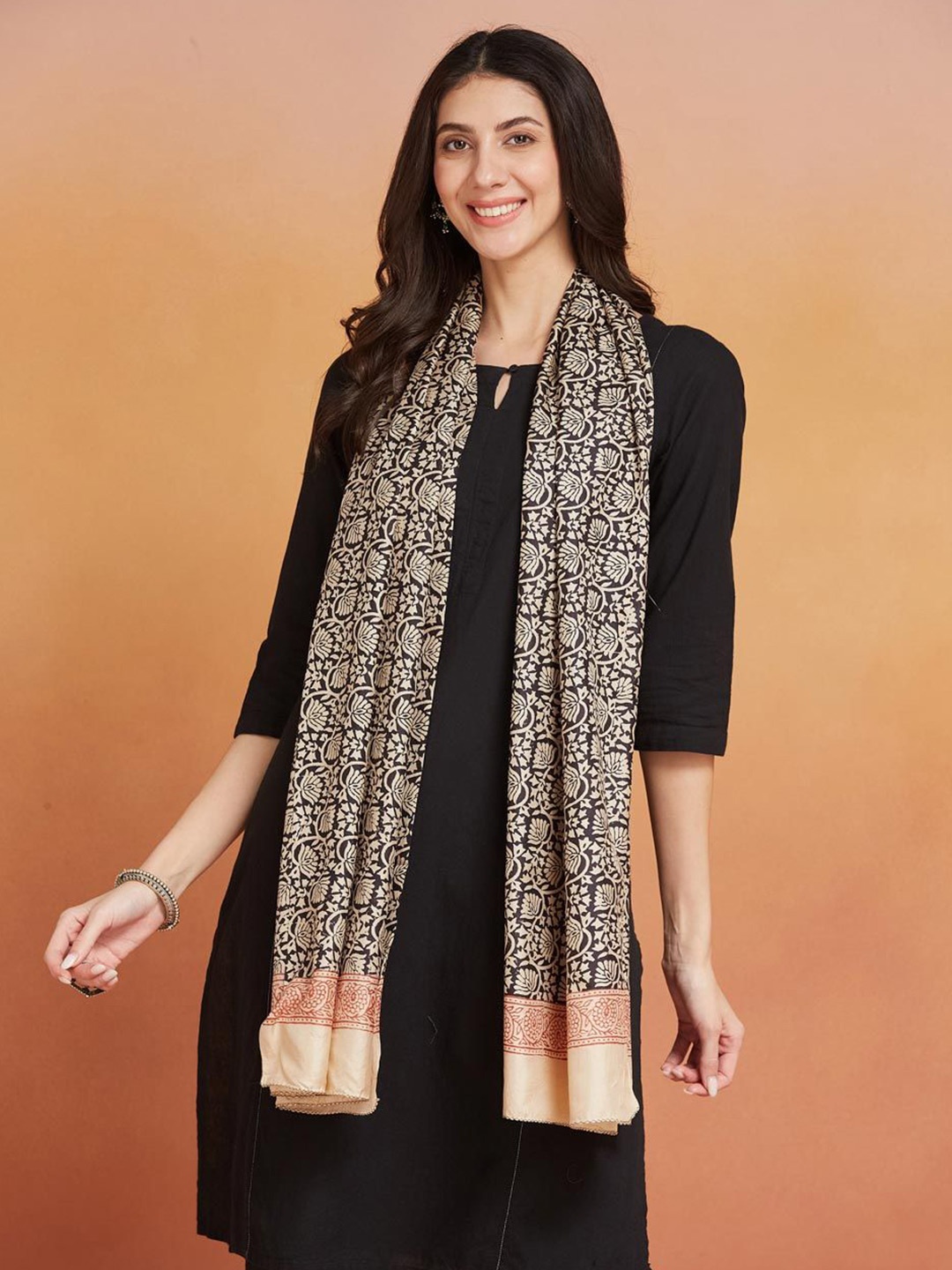 

Fabindia Women Printed Stole, Beige