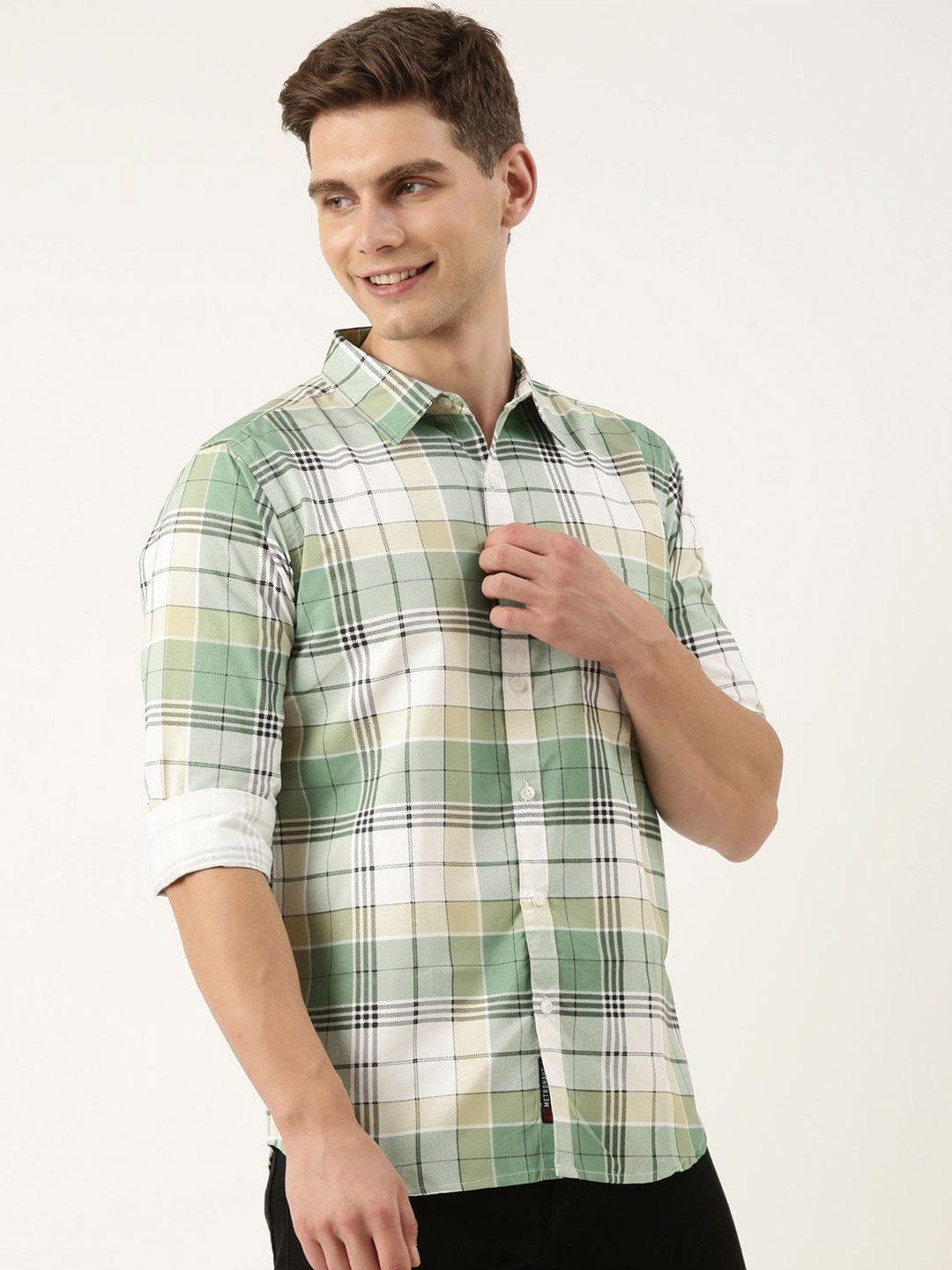 

Metronaut Men Spread Collar Tartan Checked Cotton Casual Shirt, Green