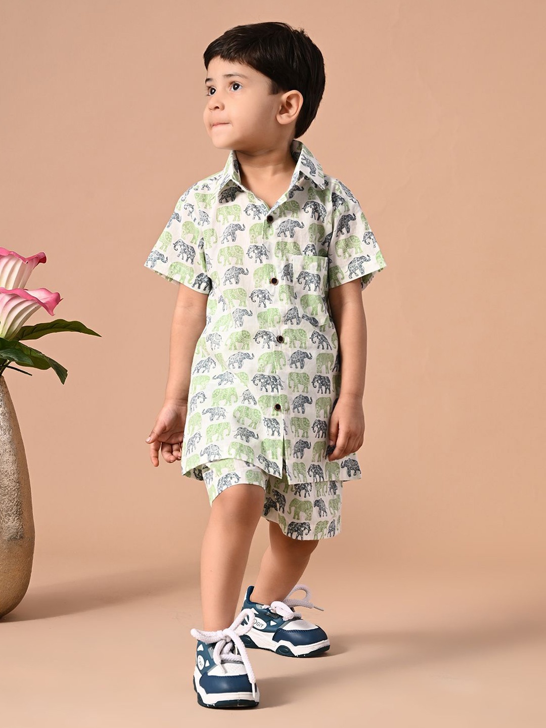 

MoMaa Boys Printed Pure Cotton Shirt With Shorts, Green