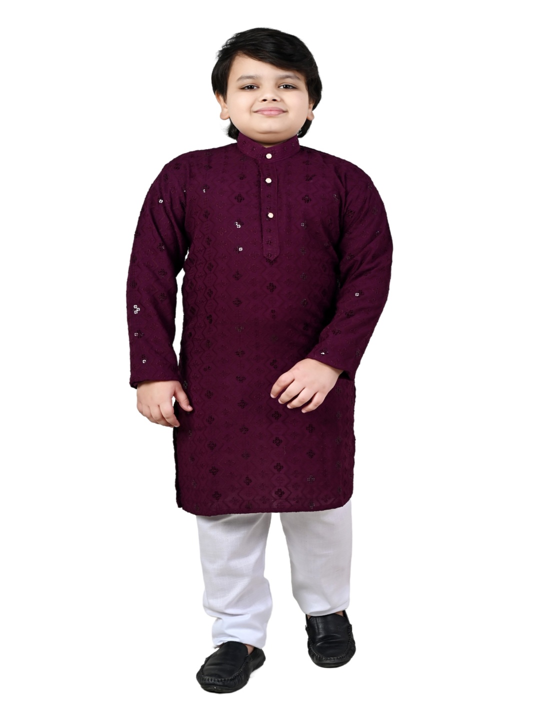 

Arshia Fashions Floral Embroidered Sequinned Band Collar Straight Kurta With Pyjamas, Purple